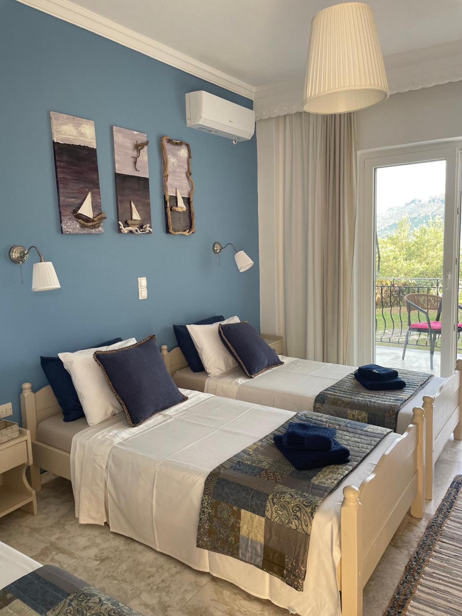 פלטאריה Ilektra Apartments Blue & Red מראה חיצוני תמונה